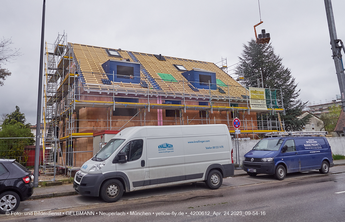 24.04.2023 - Baustelle Niederalmstraße 16 in Neuperlach